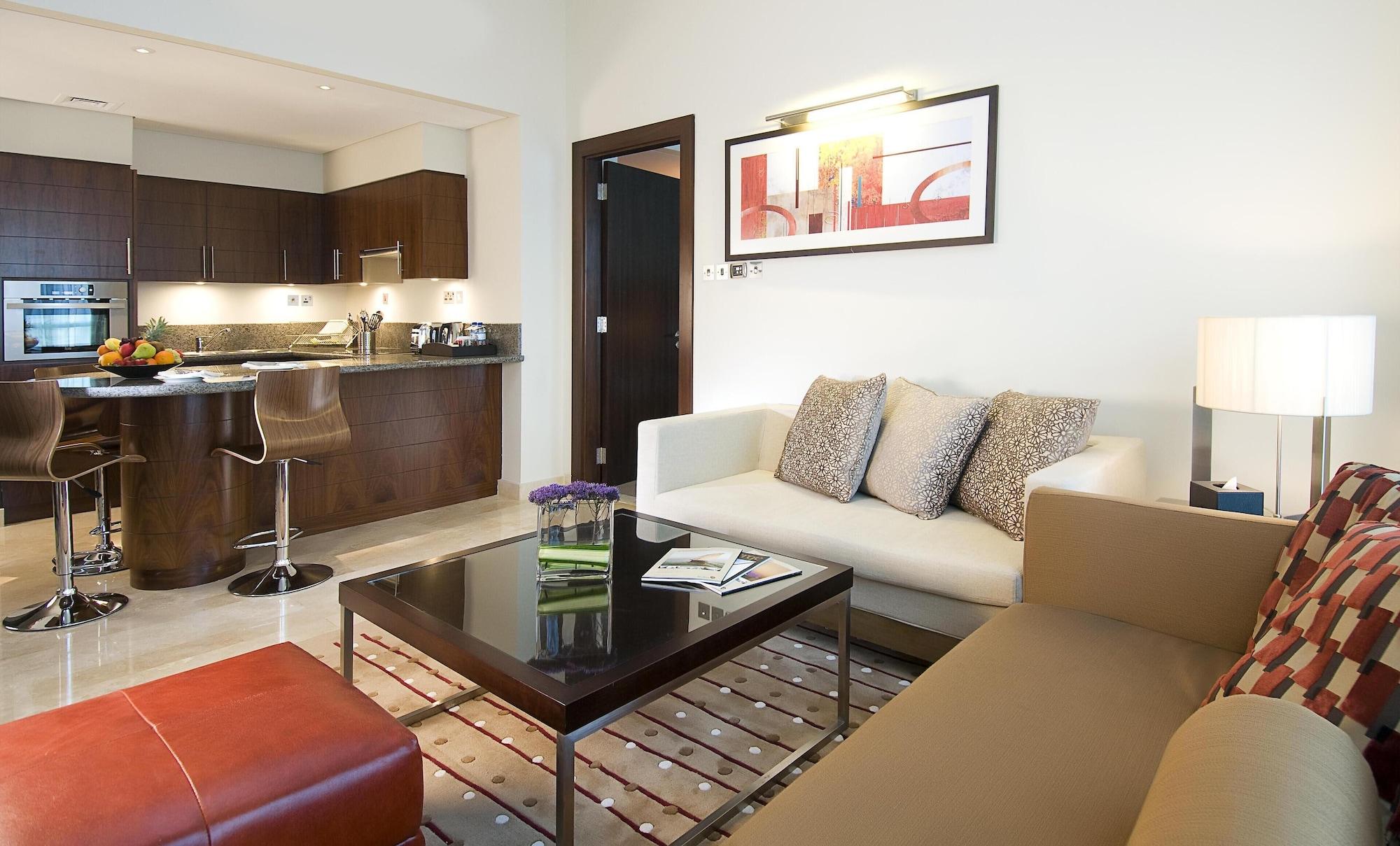 Grand Millennium Al Wahda Hotel And Executive Apartments Abu Dhabi Ruang foto